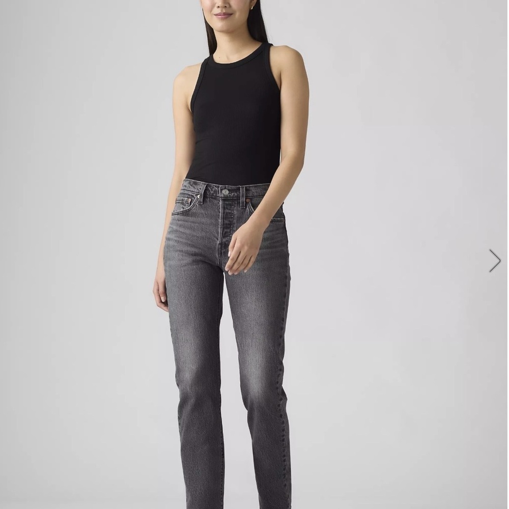 Levi’s 501 Original High-Rise Straight Jeans in Pretty Pleasing 32 x 30